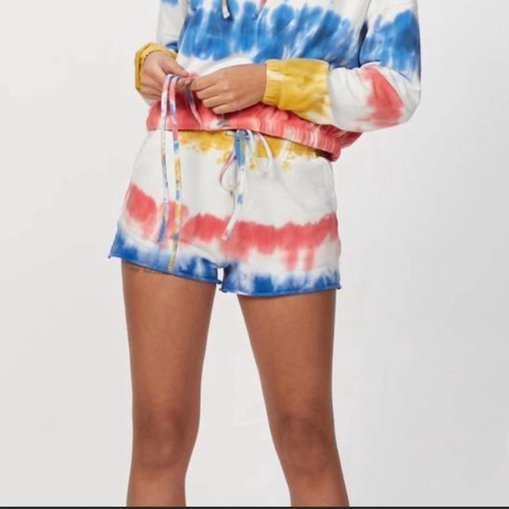 Beach Riot Primary Tie Dye Shorts size M